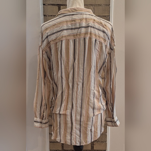 AMERICAN EAGLE Long Sleeve Stripped Top - Picture 2 of 3